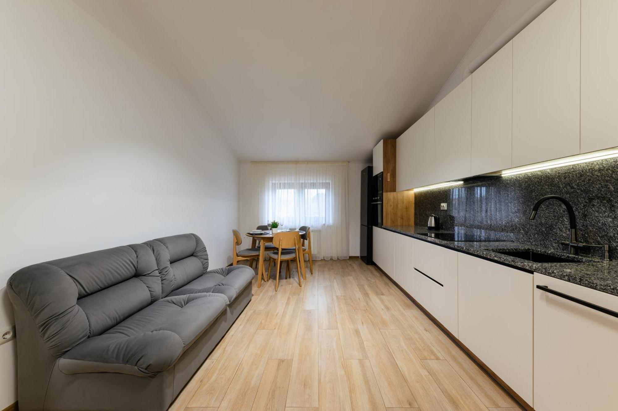 Luxury Apartments Uzhorod Exterior photo